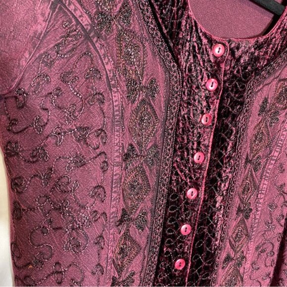 Vintage Yaya Burgundy Boho Scoop Neck Button Front Embroidered Top M - Picture 9 of 16